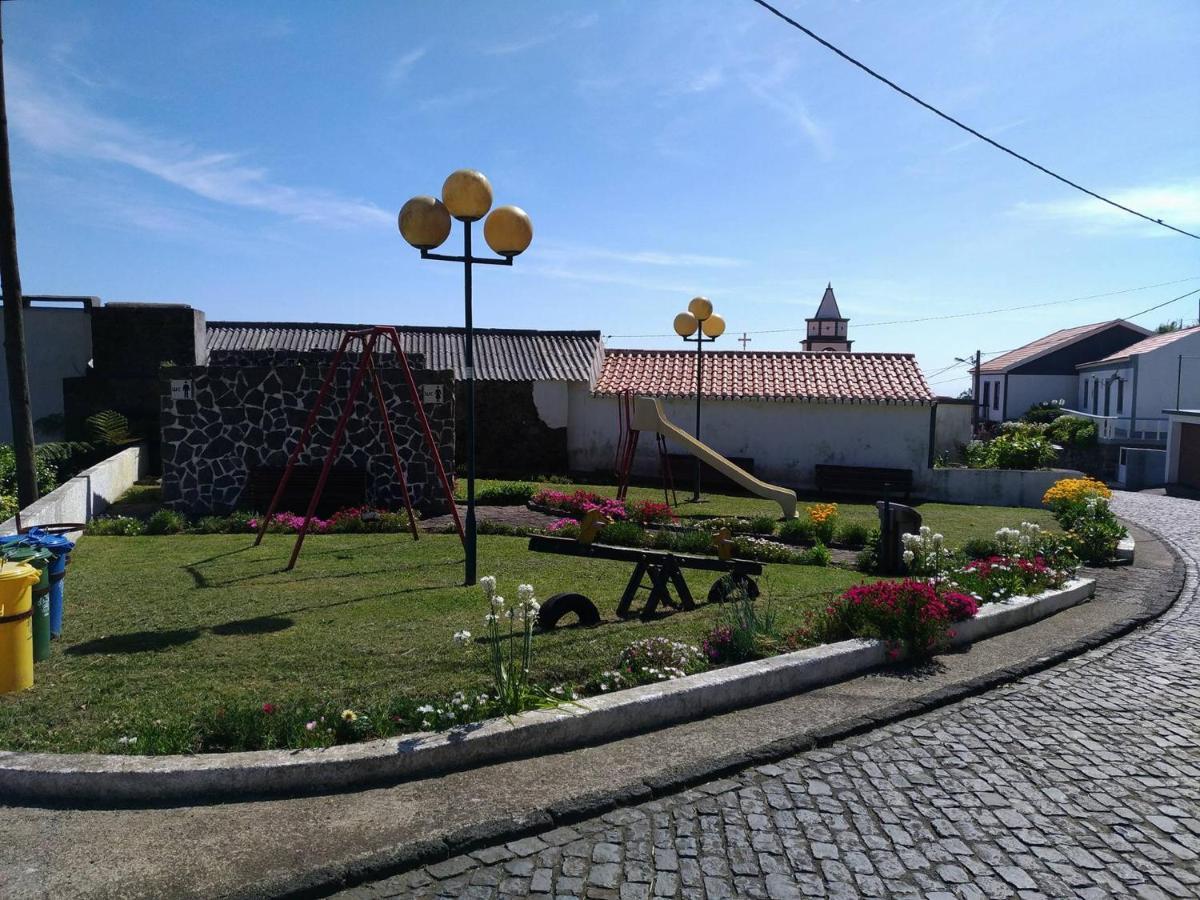 Alojamento Local M&I Lajes das Flores Eksteriør bilde